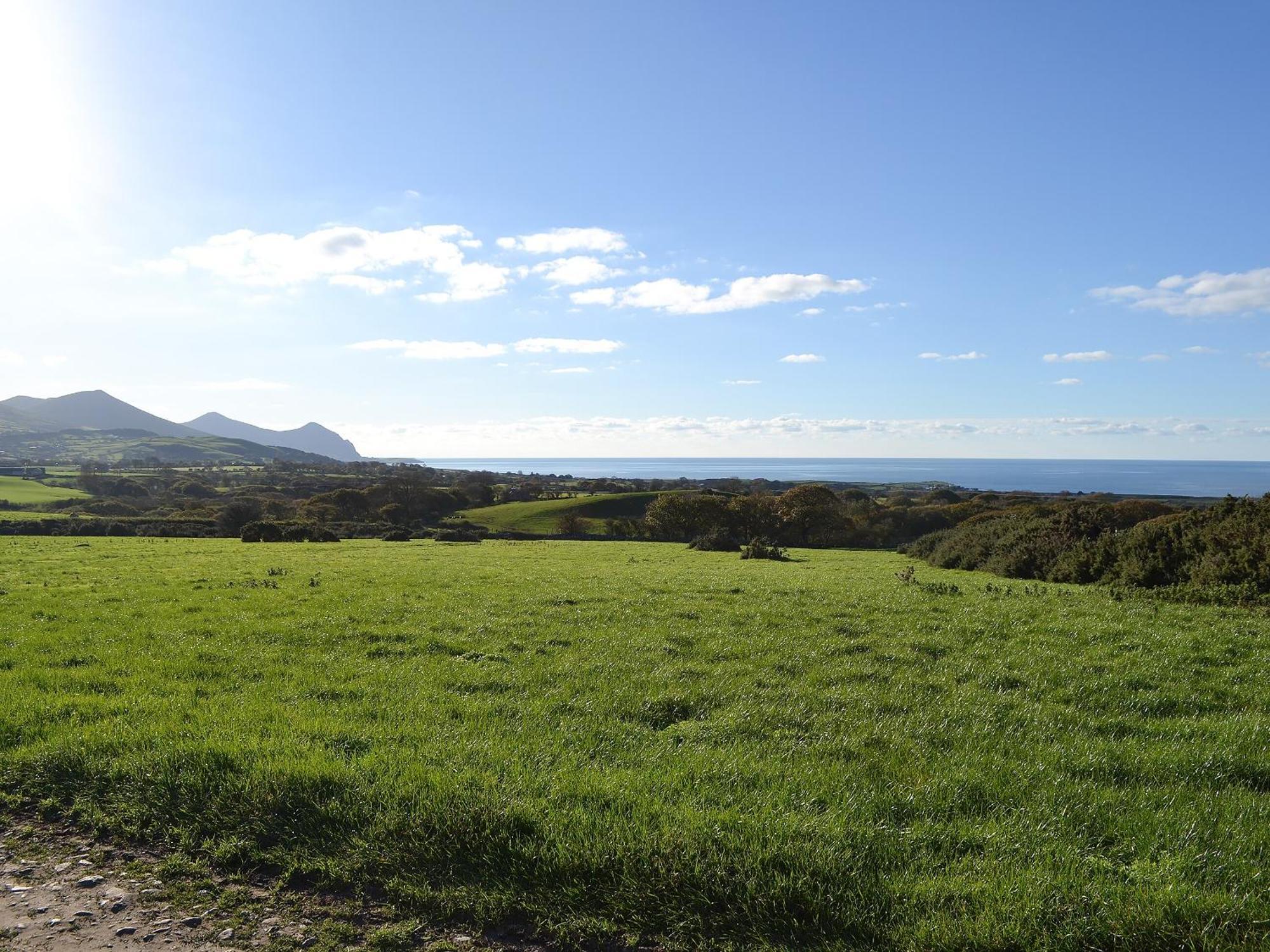 Eithinog Ganol Vila Llandwrog Exterior foto